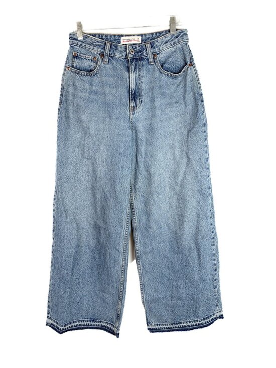 Abercrombie & Fitch Denim - Abercrombie & Fitch Curve Love High Rise Wide Leg Jeans RawHem Size 26 SHORT EUC
